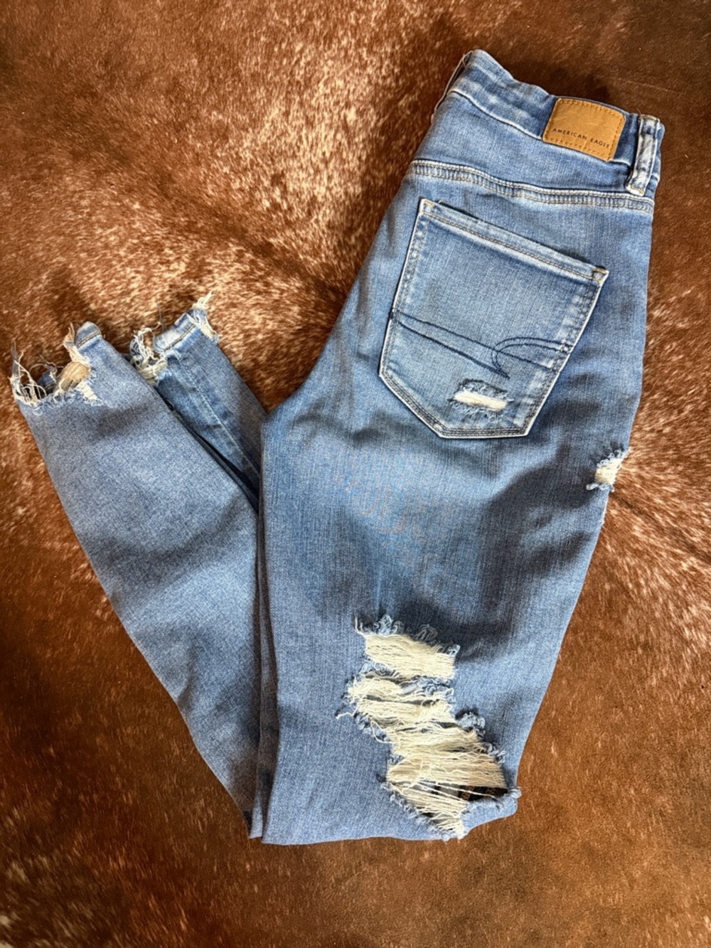 AE jeans, size 2 regular